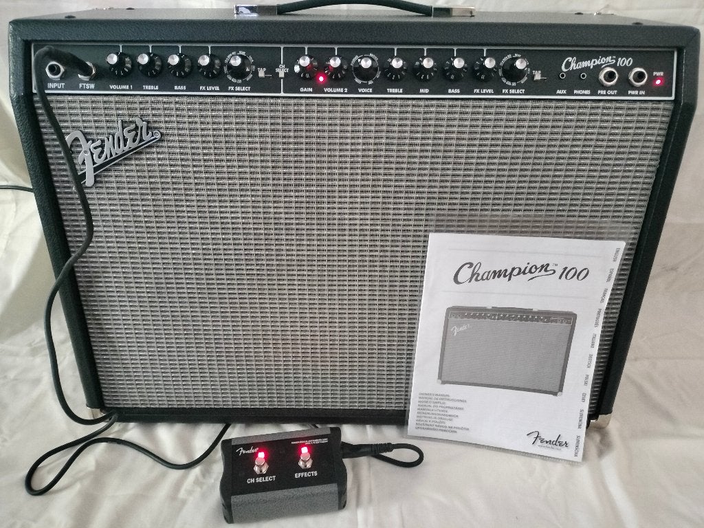 Fender Champion 100, Ophalen, Gebruikt, Gitaar, 100 watt of meer