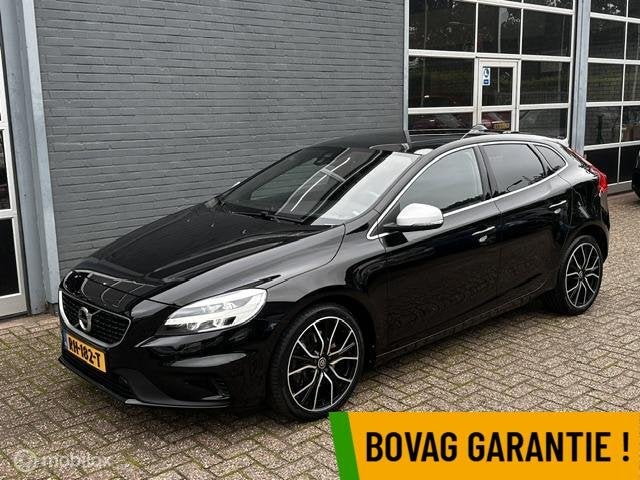 Volvo V40 2.0 T4 R-Design / Panoramadak / Vol leder, Auto's, 12 maanden, Gebruikt, Zwart, Bedrijf