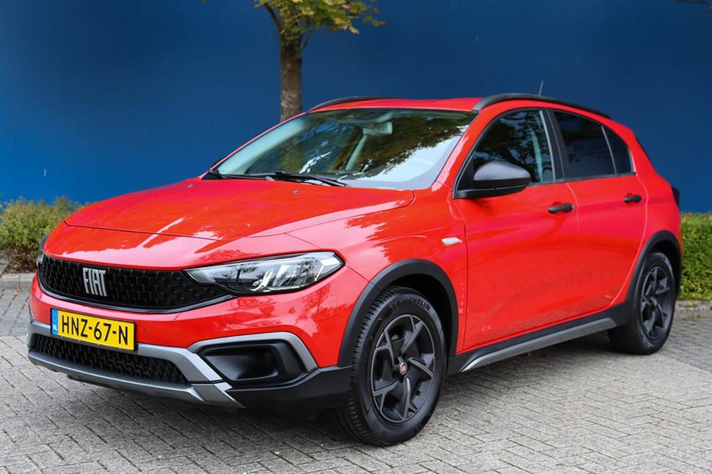 Fiat Tipo Cross 1.0 City Cross - Trekhaak, Auto's, Voorwielaandrijving, Stof, Gebruikt, 4 stoelen