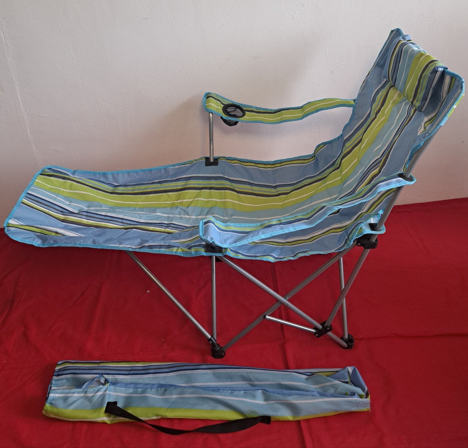 Ligstoel strandstoel, opklapbaar
buiten tuin siesta opklapba, Ophalen of Verzenden, Zo goed als nieuw, Campingstoel
