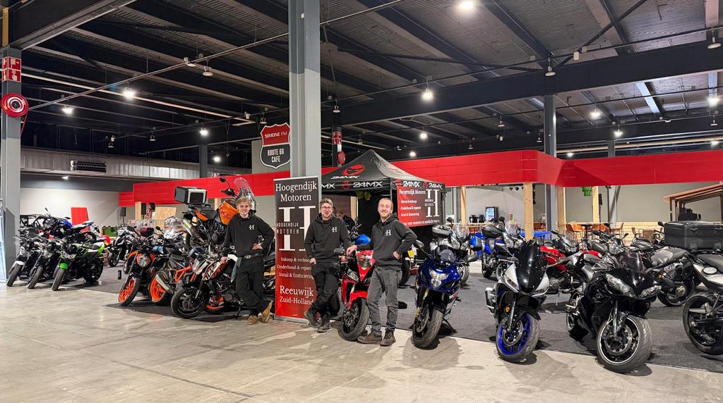 Motor onderhoud reparatie inkoop en verkoop, Ophalen