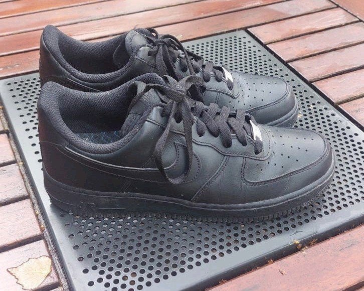Nike Airforce 1 'Triple Black' maat 42,5 sneakers zwart, Zwart, Ophalen of Verzenden, Zo goed als nieuw, Nike Air Force