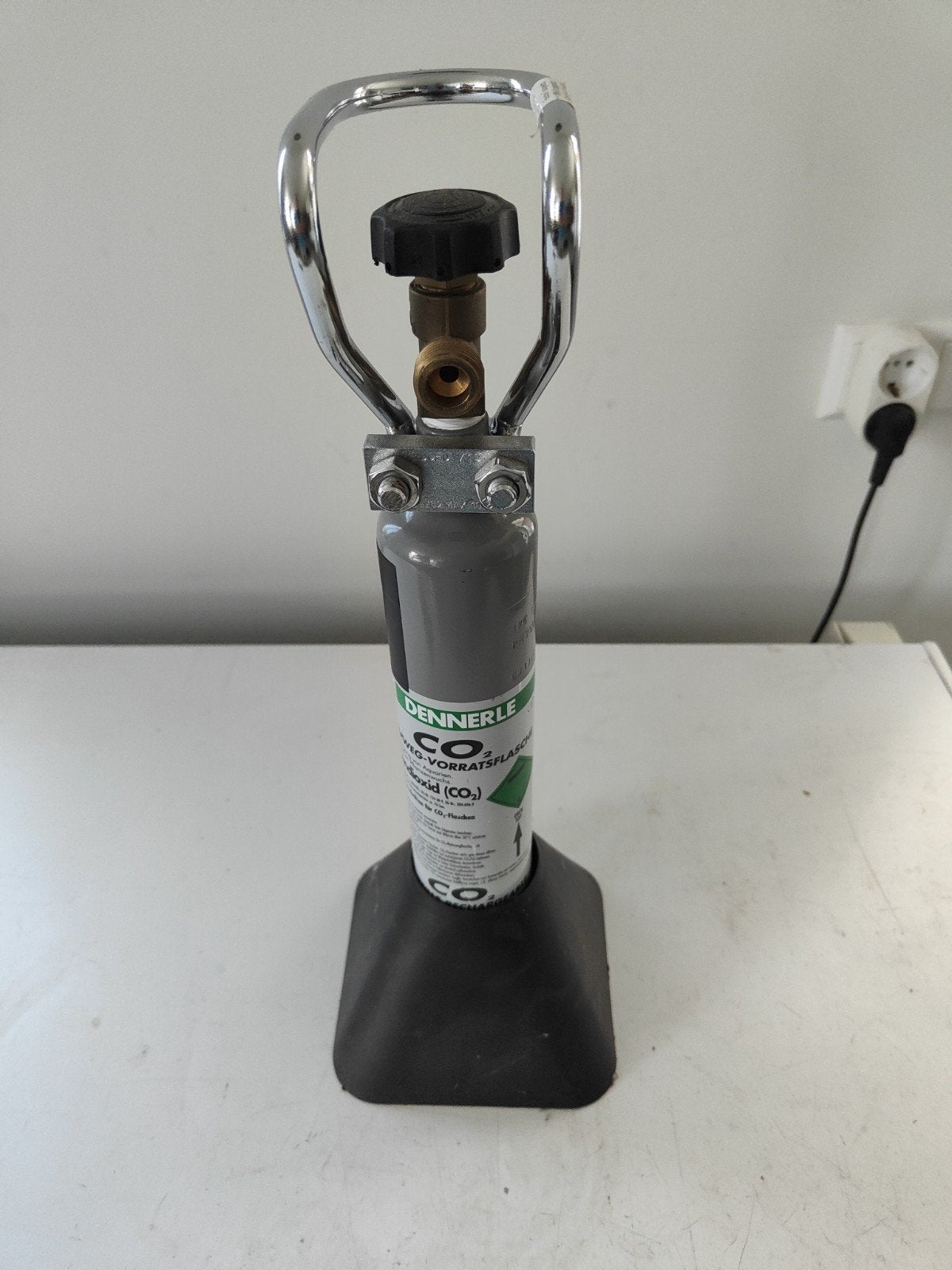 Co2 flesje 500 gr van Dennerle, Vis