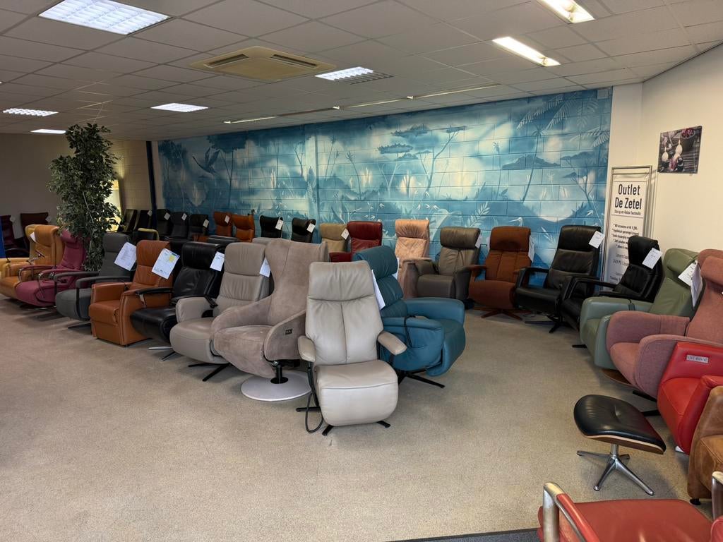 Gebruikt & nieuw sta op relax stoel/fauteuil gratis bezorgd, Huis en Inrichting, Fauteuils, Ophalen of Verzenden, Zo goed als nieuw