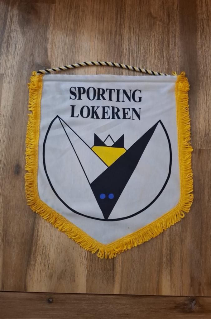 Sporting Lokeren vaantje, Ophalen of Verzenden, Zo goed als nieuw, Buitenlandse clubs, Vaantje of Sjaal