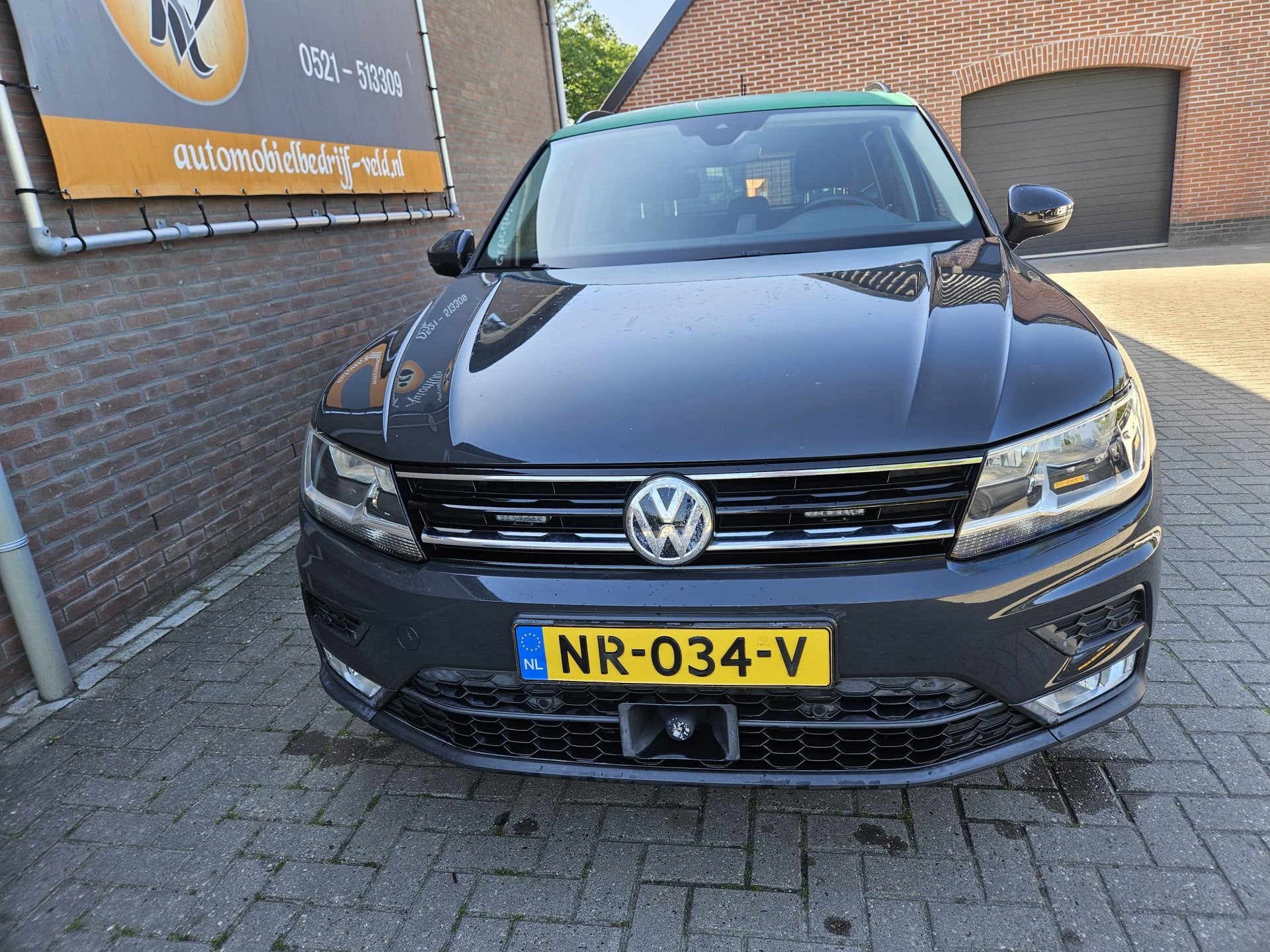 Volkswagen Tiguan 2.0 TDI Comfortline (bj 2017, automaat), Stof, Gebruikt, Euro 6, 4 cilinders