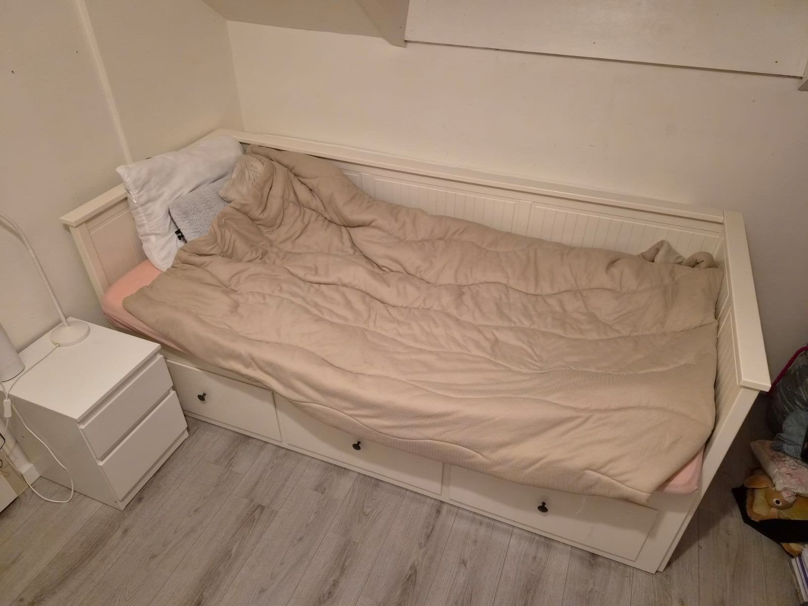 IKEA Hemnes Bedbank - Wit, uitschuifbaar met opberglades, Ophalen, Modern, Scandinavisch, Wit, Tweepersoons