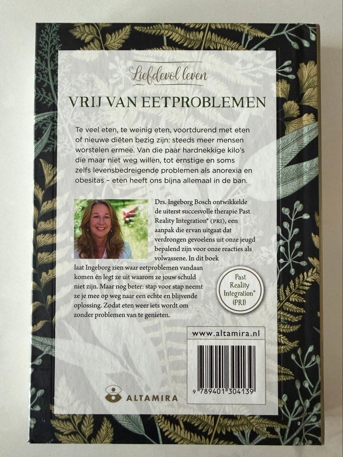 Liefdevol leven: Vrij van eetproblemen - Ingeborg Bosch, Boeken, Ophalen of Verzenden, Zo goed als nieuw, Dieet en Voeding