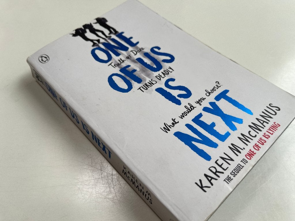 One Of Us Is Next - Karen M. McManus (Engelstalig), Ophalen of Verzenden, Amerika, Karen M. McManus, Zo goed als nieuw