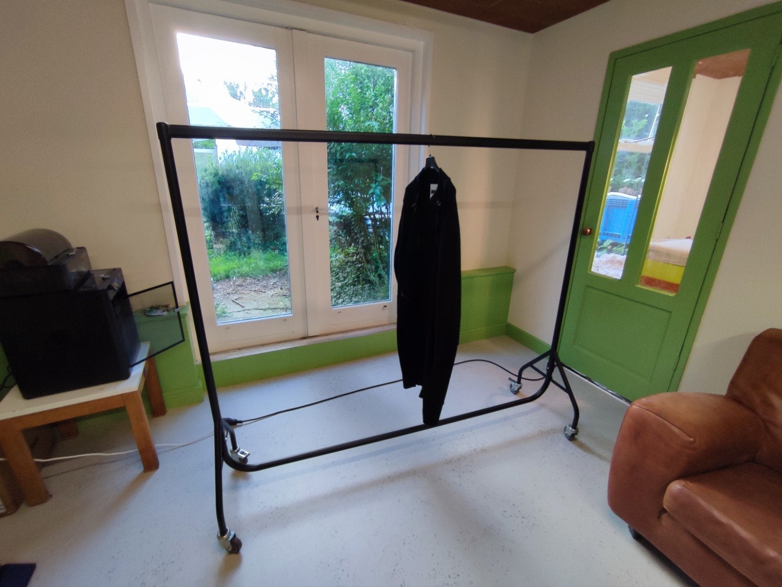 Verrijdbaar kledingrek professionele kwaliteit., Kleding | Dames, Kledingrekken, Ophalen