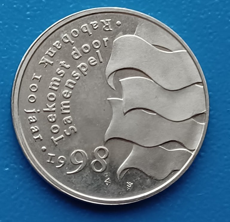 Penning 3 Koninginnen 100 Jaar Rabobank - 1994, Verzenden, Overige materialen, Nederland