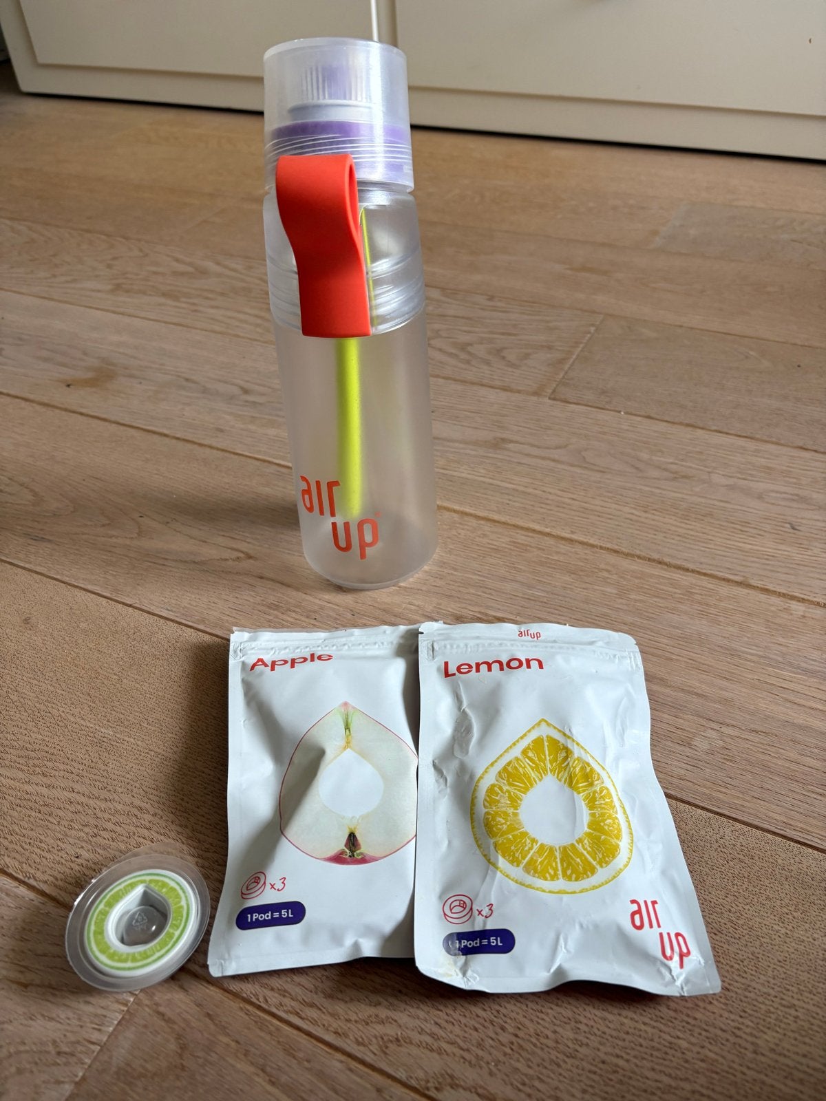 Air Up fles met pods: Apple en Lemon smaken (7x), Overige typen, Kunststof, Ophalen of Verzenden, Zo goed als nieuw