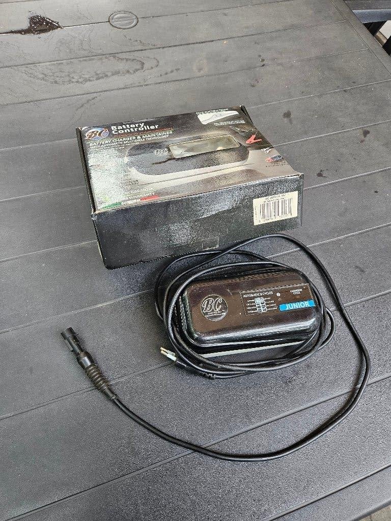 motorcycle battery charger and optimizer, Ophalen, Gebruikt