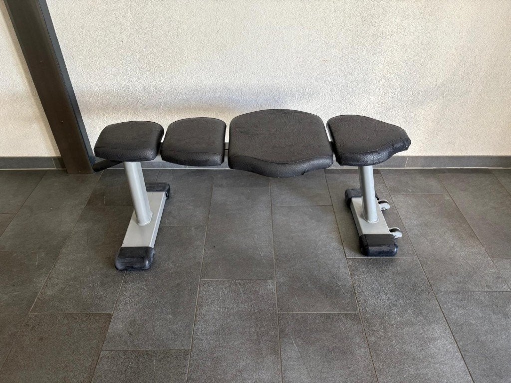 Trainingsbank, Flat Bench, halterbank te koop, Sport en Fitness, Fitnessmaterialen, Ophalen, Gebruikt, Benen, Fitnessbank