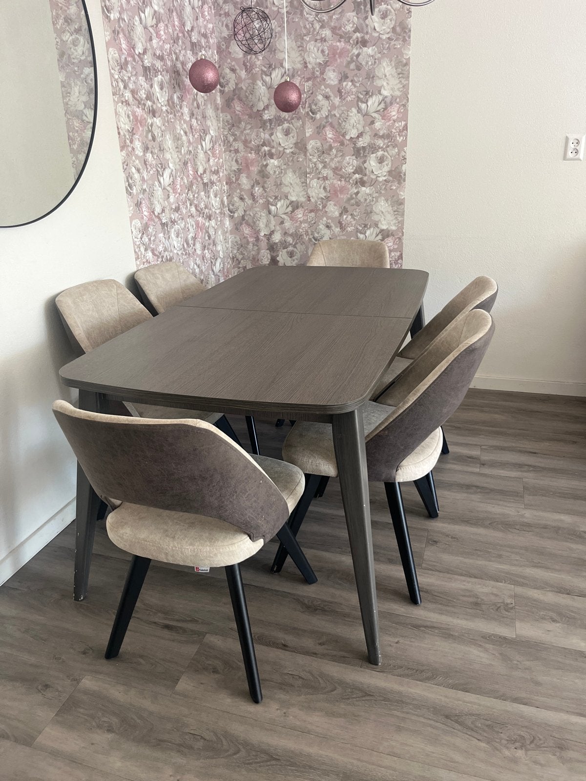 Uitschuifbare eettafel met 6 stoelen, Ophalen, Gebruikt, Eikenhout, 50 tot 100 cm
