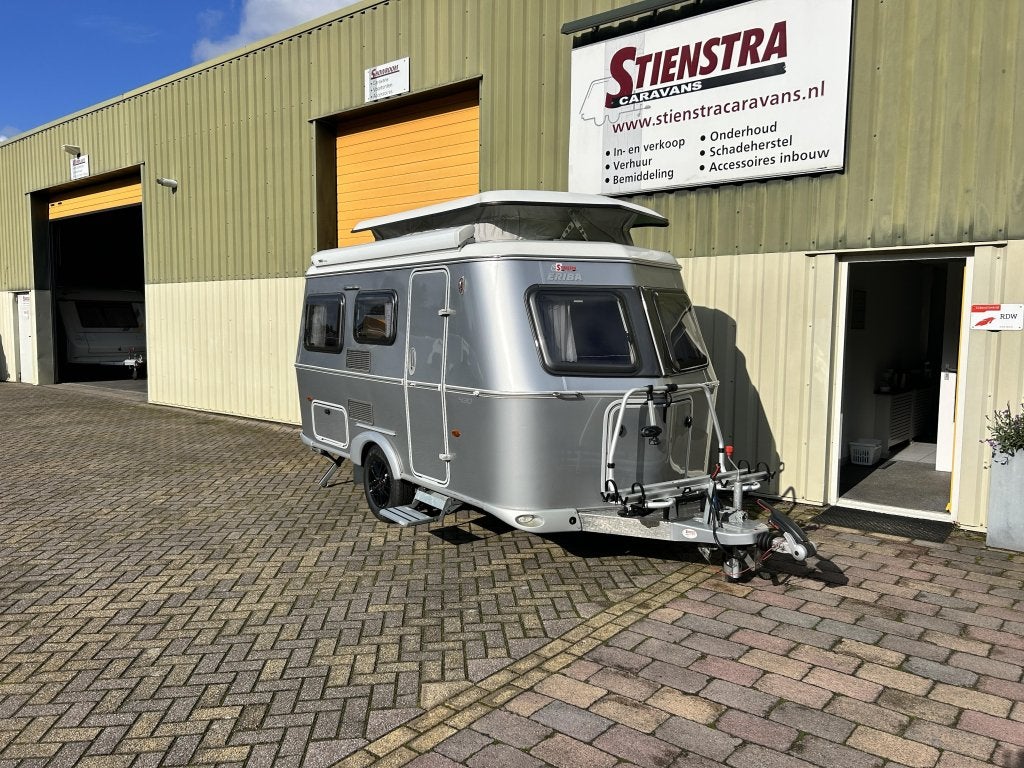 Eriba Touring Triton 430, 4 tot 5 meter, Eriba, Schokbreker, Dwarsbed