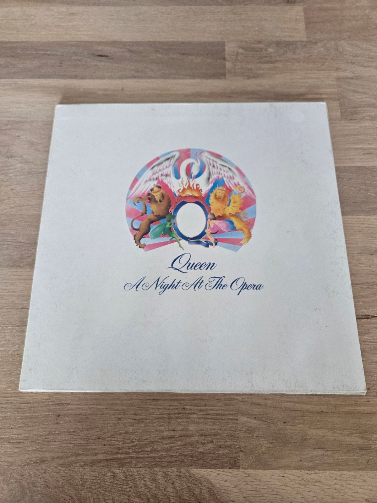 Queen - A Night At The Opera LP (1975), Gebruikt, Ophalen of Verzenden, 1970 - 1979, Inclusief binnenhoes