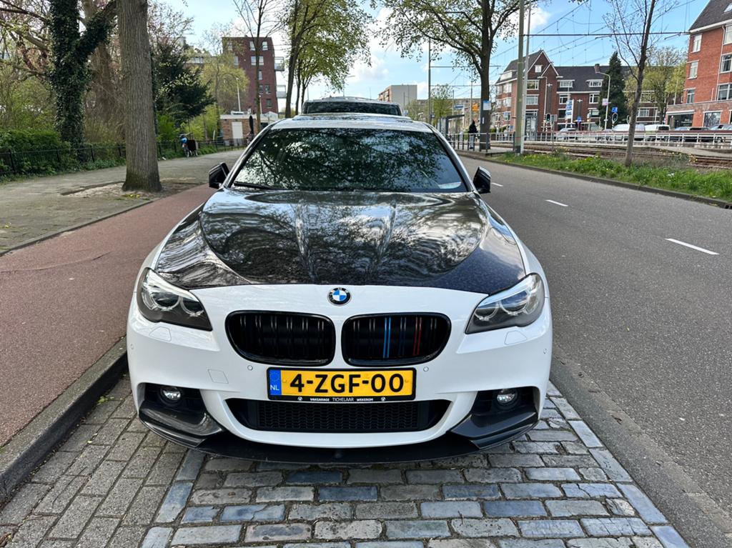 BMW 5-Serie 528I EXECUTİVE EDİTİON Aut8 2015 Wit, Auto's, BMW, Automaat, USB, Euro 6, 4 cilinders