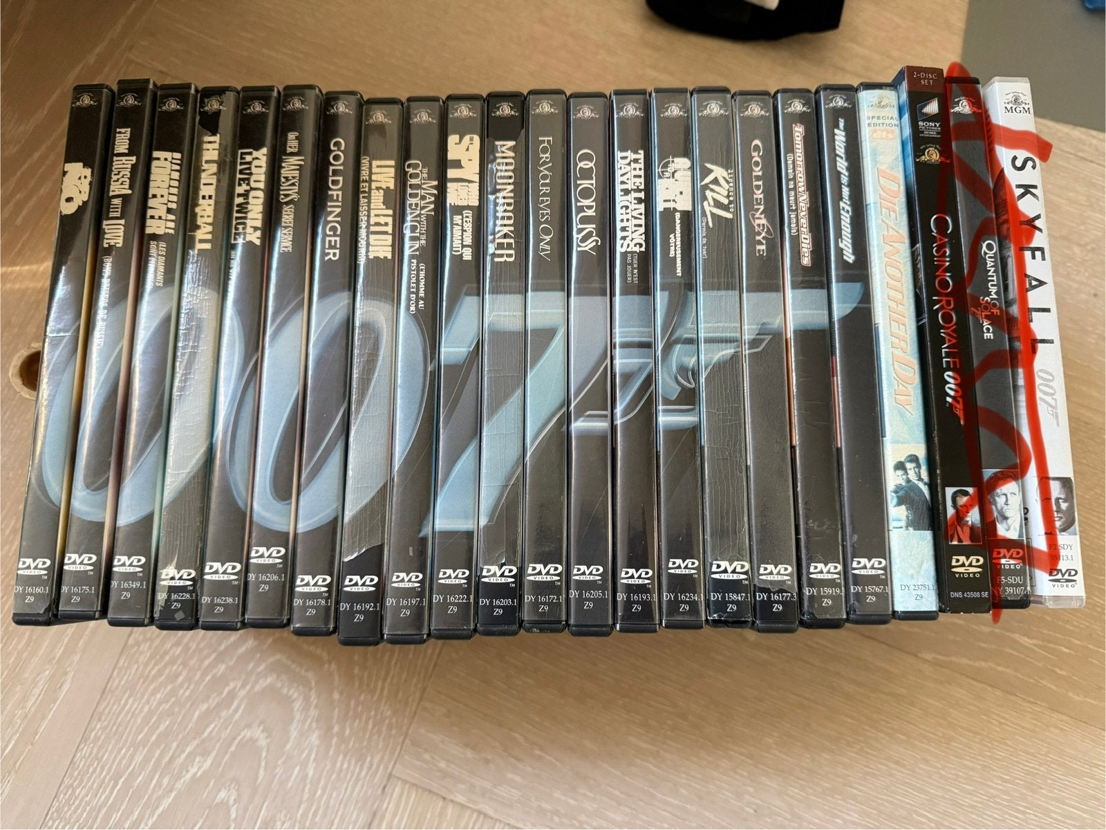 James Bond dvd collectie Special Edition, Vanaf 12 jaar, Ophalen of Verzenden, Gebruikt, Actiethriller