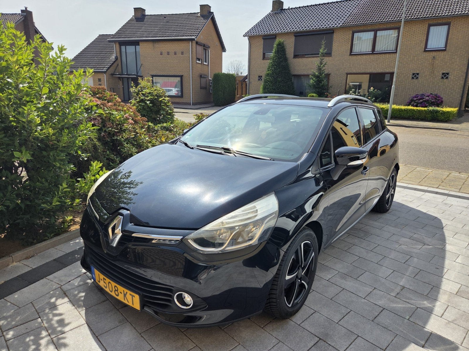 Renault Clio 0.9 TCE 90 Estate 2014 Zwart, Auto's, Voorwielaandrijving, 898 cc, Zwart, Handgeschakeld