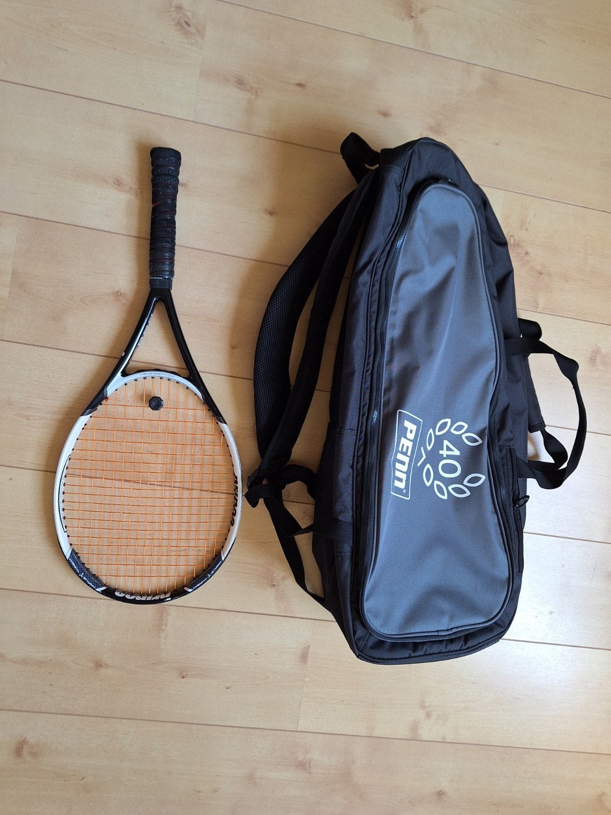 Nieuwe Tennis Rugtas Zwart/Grijs voor 2 Rackets & Kleding, Sport en Fitness, Tennis, Ophalen of Verzenden