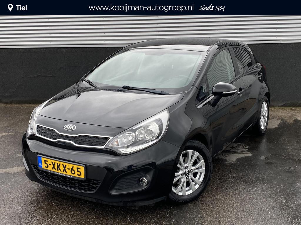 Kia Rio 1.2 CVVT World Cup Edition Nieuw geleverd en dealero, 4 cilinders, Zwart, Origineel Nederlands, Handgeschakeld