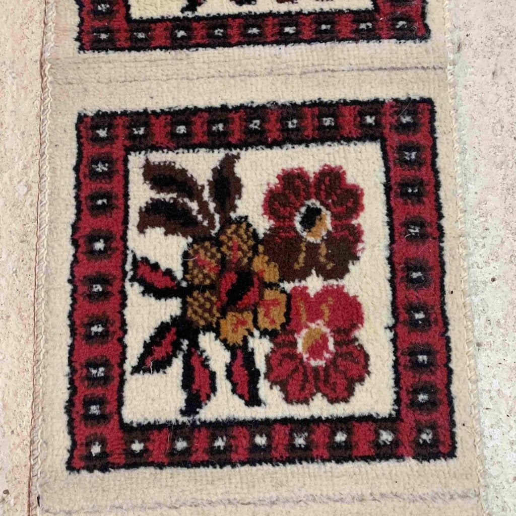 Handgeknoopte smyrna loper kleedje bloemen 104/36 cm, Beige, Djt@dejuistetoon.eu, Zo goed als nieuw, Mon Plaisir 19, Etten-Leur, Netherlands