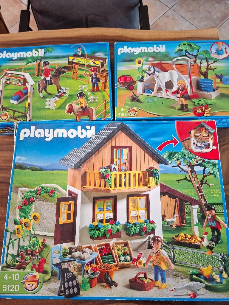 Playmobil hoeve met biowinkel en paarden, Kinderen en Baby's, Speelgoed | Playmobil, Ophalen, Complete set, Overige typen, Zo goed als nieuw