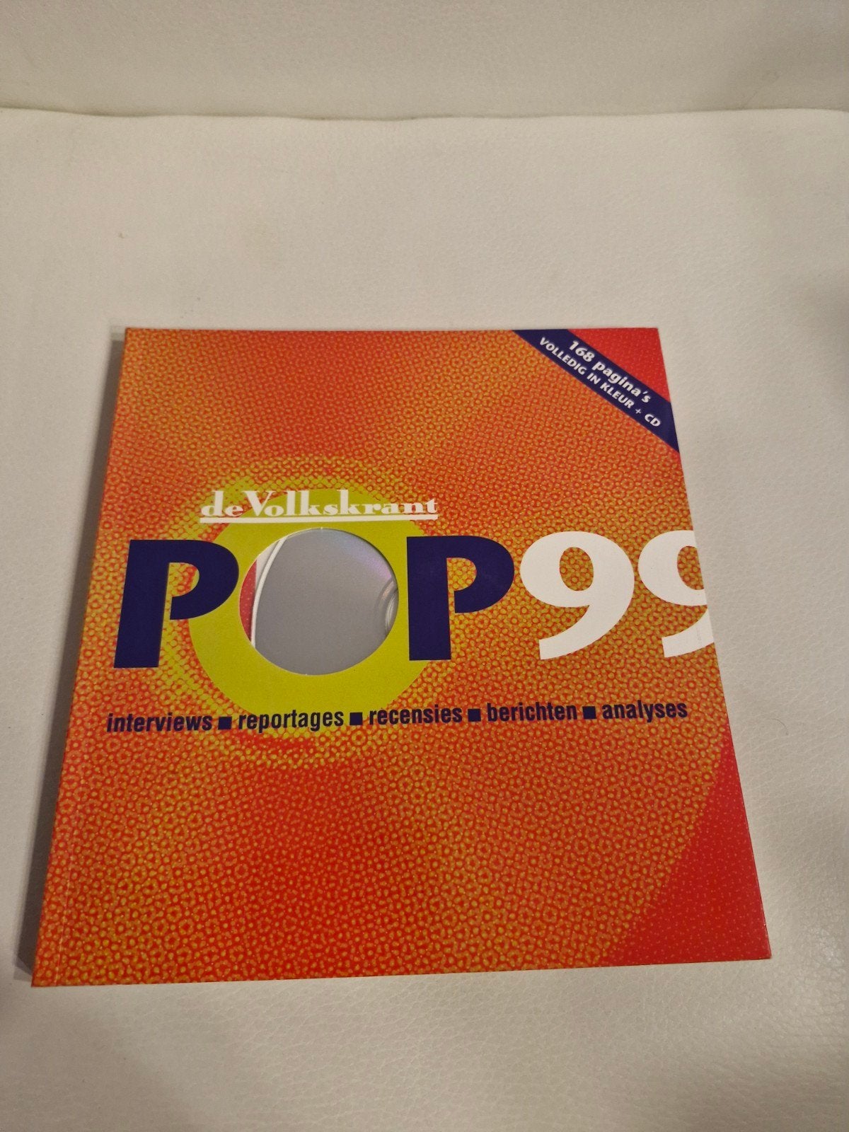 De Volkskrant POP99 CD - Interviews, reportages, recensies, Cd's en Dvd's, Pop, Ophalen of Verzenden, Zo goed als nieuw, Inclusief boekje