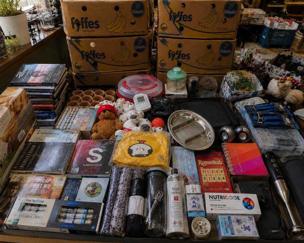 Mooie grote partij met rommelmarkt spullen, Diversen, Rommelmarktspullen, Ophalen