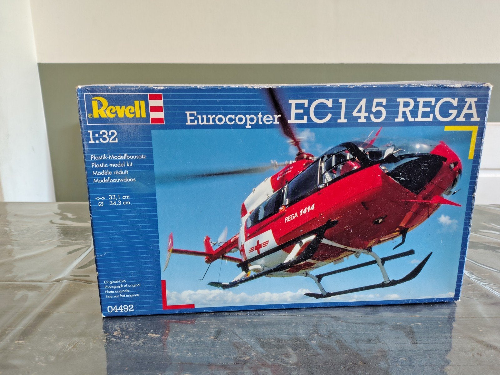 Revell Eurocopter EC145 REGA Modelbouwdoos 1:32, Hobby en Vrije tijd, Modelbouw | Vliegtuigen en Helikopters, Gebruikt, Ophalen of Verzenden