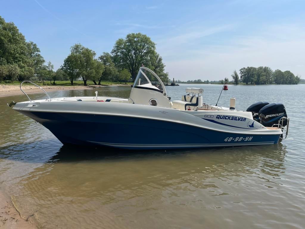 Prachtige Quicksilver 800 Commander, Ophalen, Zo goed als nieuw, Quicksilver, Polyester