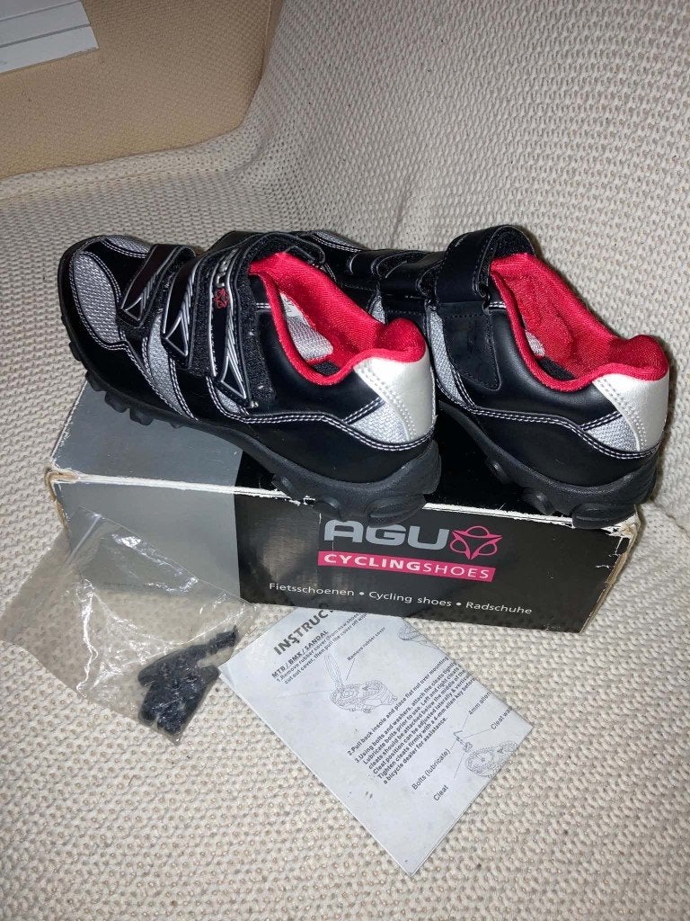 Agu fietsschoenen maat 37 nieuw, Ophalen of Verzenden, Nieuw, Schoenen