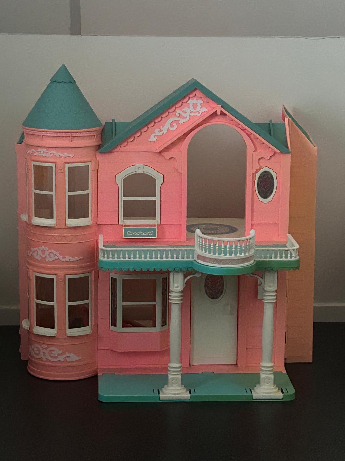 Foto 2 van Vintage Barbie Victorian Dreamhouse 1995 Mattel met lift
