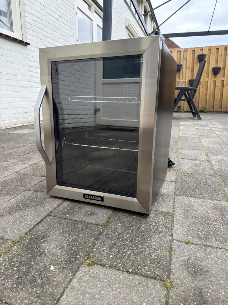 Klarstein mini koelkast met glazen deur en verlichting, Witgoed en Apparatuur, Koelkasten en IJskasten, Ophalen, Minder dan 75 liter