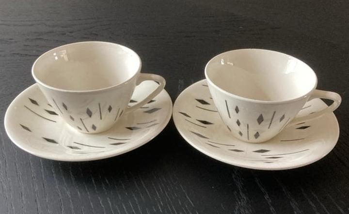 Vintage Royal Bich Capri kop en schotel, Ophalen of Verzenden, Porselein, Overige stijlen, Kop(pen) en/of Schotel(s)