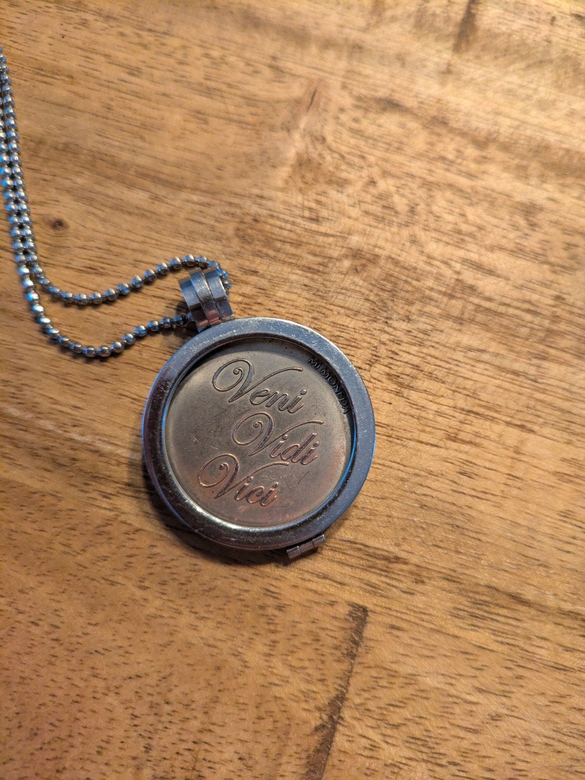 Lange zilveren ketting met munt hanger 'Veni Vidi Vici', Sieraden, Tassen en Uiterlijk, Kettingen, Ophalen of Verzenden, Gebruikt