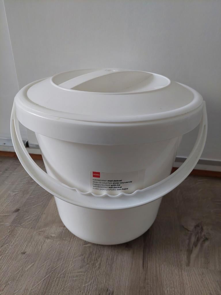 Luieremmer met deksel wit, Kinderen en Baby's, Badjes en Verzorging, Ophalen of Verzenden, Zo goed als nieuw, Luieremmer, Hema