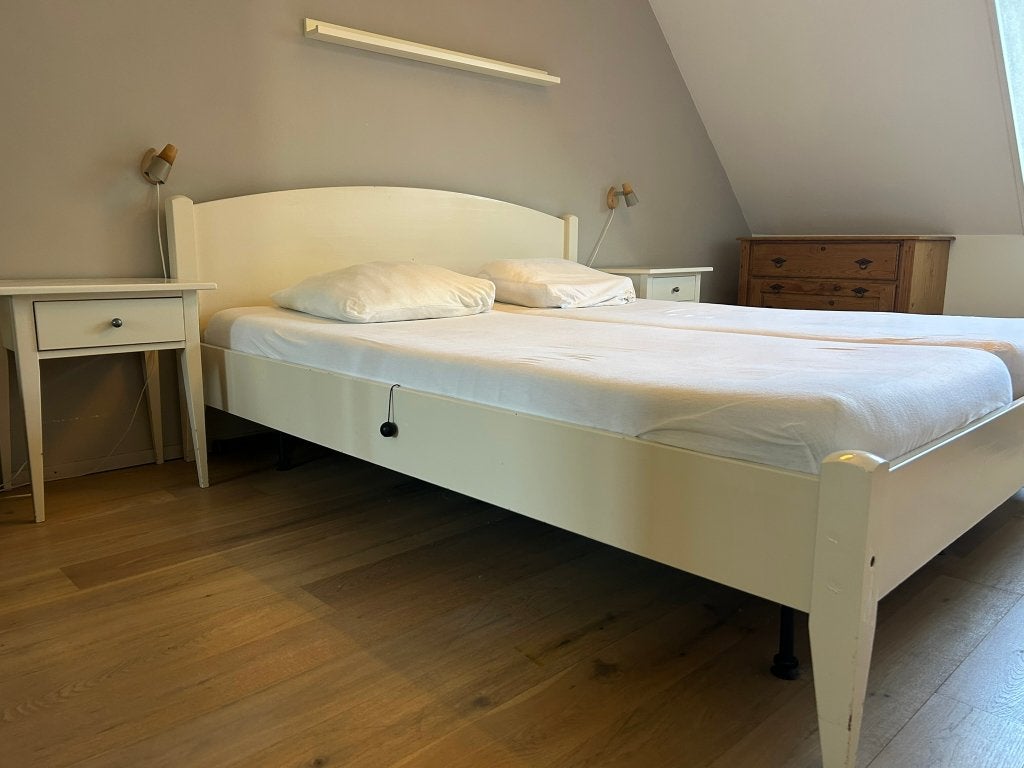 Auping complete slaapkamer met ledikant en nachtkastjes, Ophalen, Gebruikt, 90 cm, 210 cm