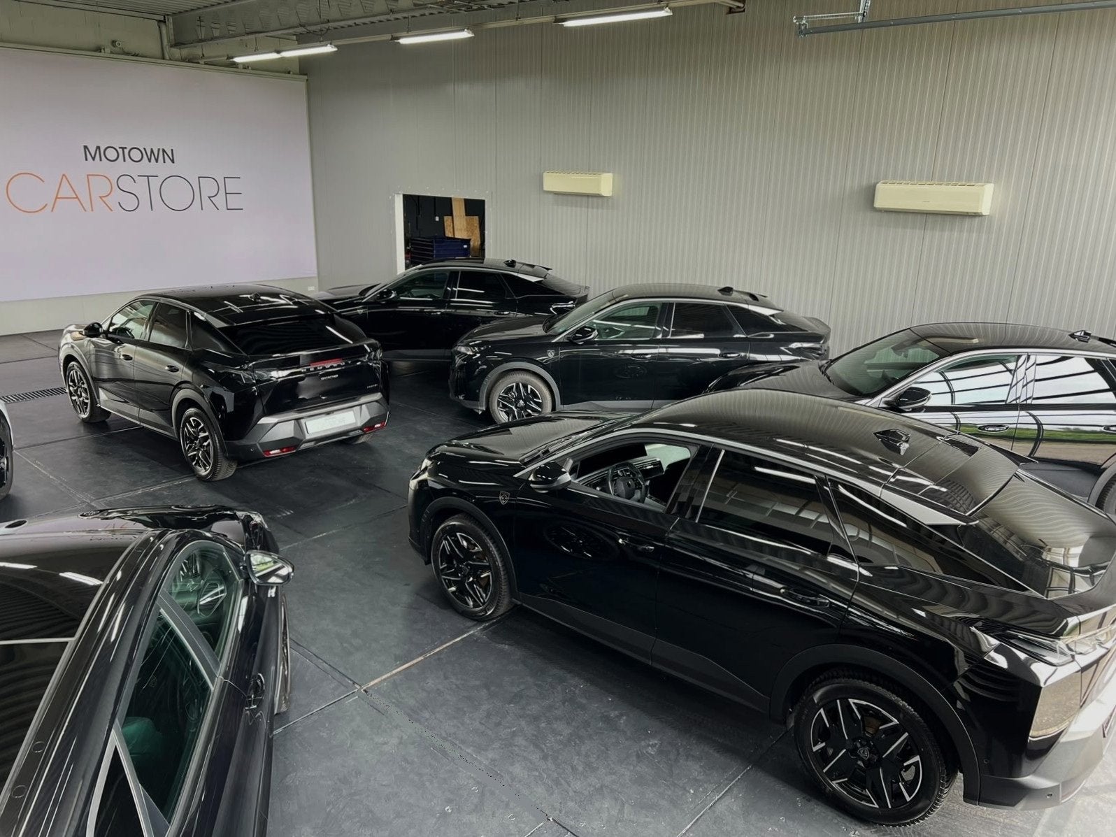 Peugeot 3008 GT Line 6x Op Voorraad 1.2 HYbrid 145e Full Opt, Automaat, 145 pk, Gebruikt, Zwart