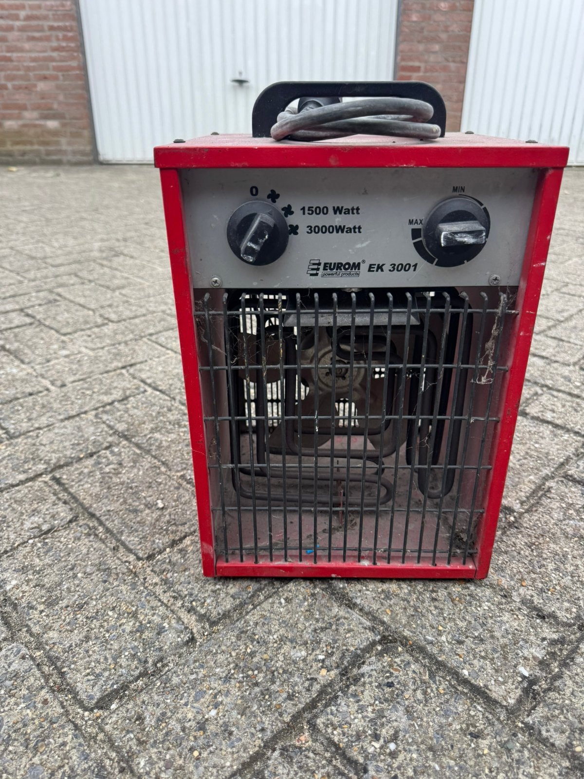 Kachel, Ophalen, 30 tot 80 cm, Kachel, Zo goed als nieuw
