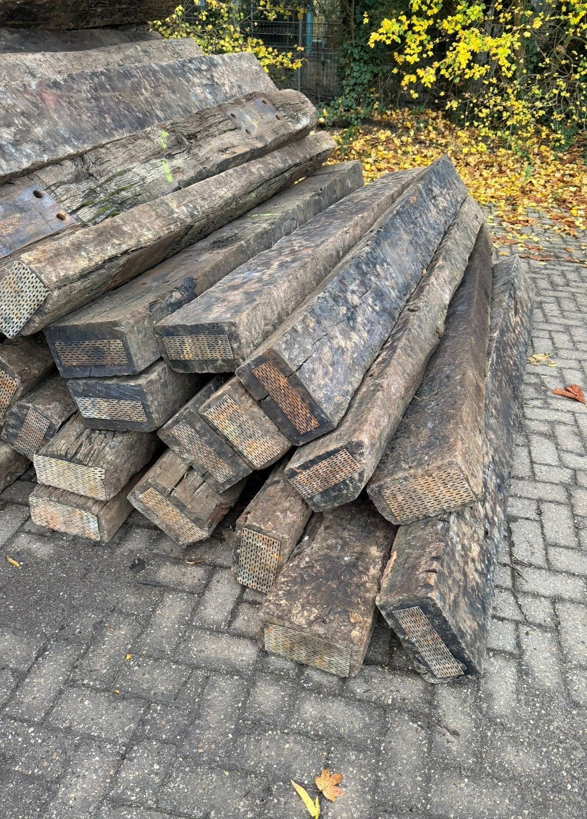 Eiken bielzen spoorbielzen A kwaliteit, Tuin en Terras, Bielzen en Borders, Ophalen, 25 cm of meer, Biels, 50 cm of meer