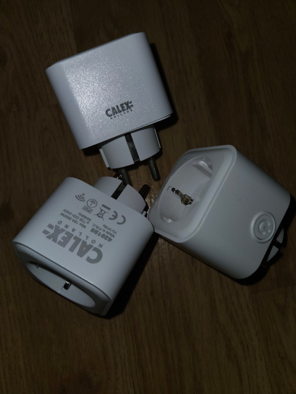 Calex Smart Wi-Fi Stekkerdoos - 3 stuks (Smart Plug), Ophalen of Verzenden, Gebruikt, Overige merken, Stekkerdoos