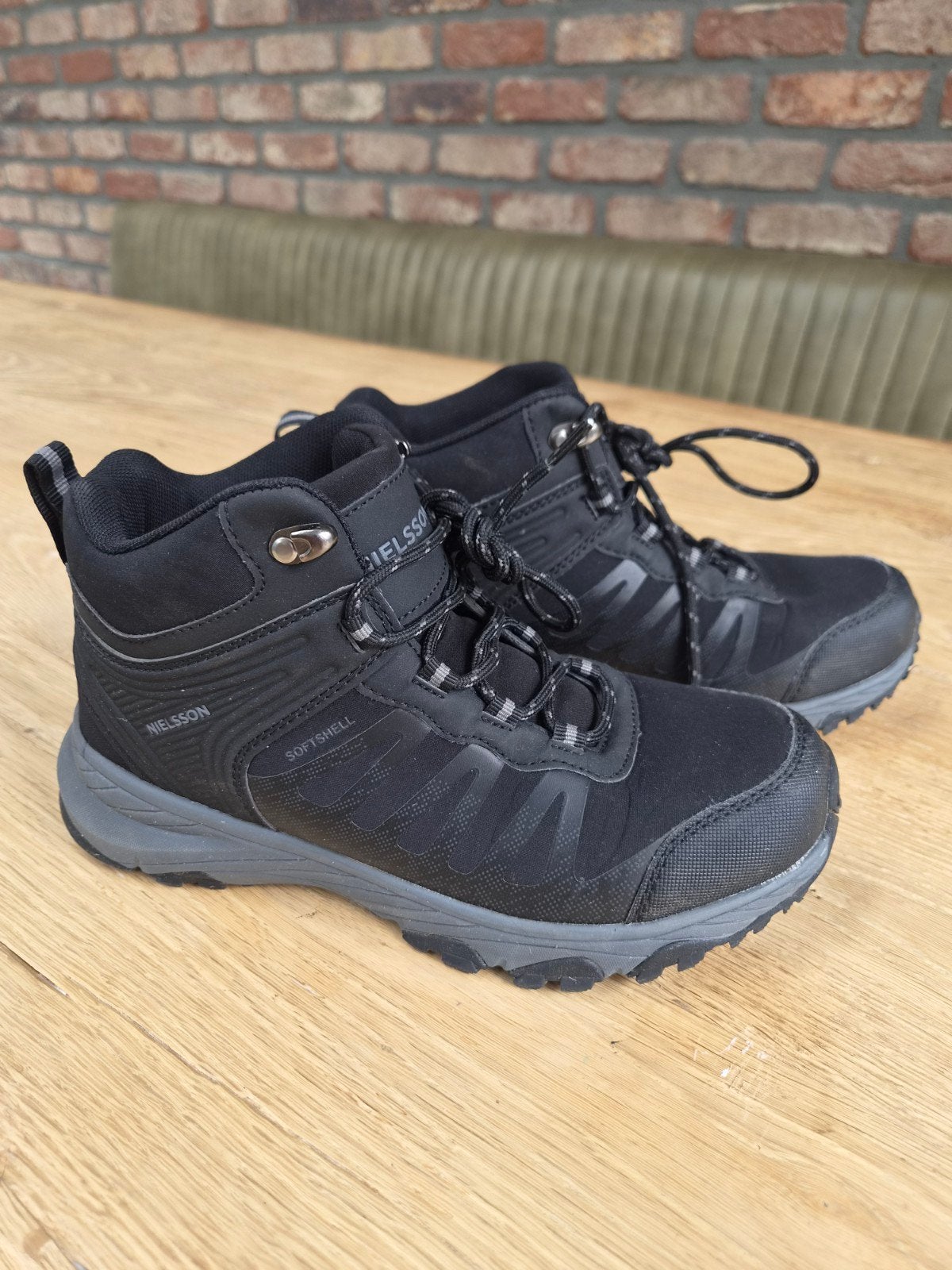 Wandelschoenen Nielsson maat 36, Sport en Fitness, Bergsport en Wandelen, Ophalen, Schoenen
