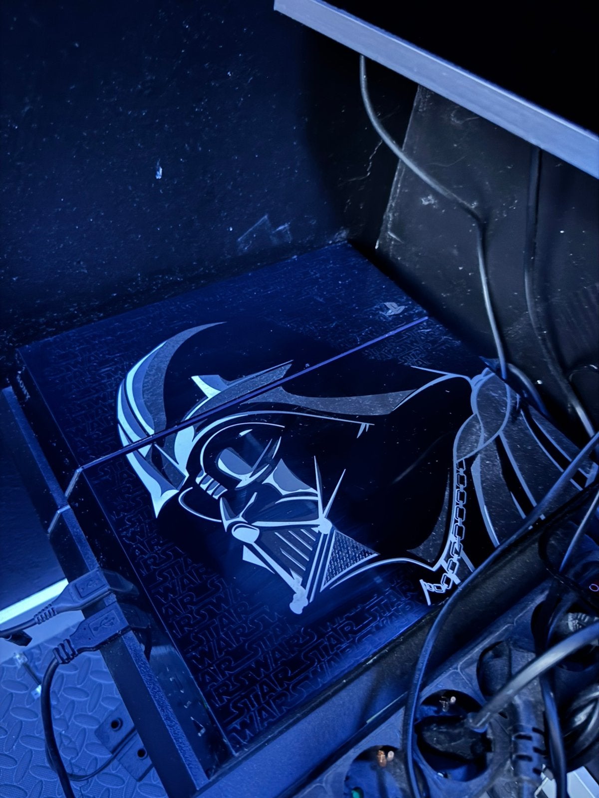 Ps4 Pro 1TB Star Wars Battlefront II Limited Ed incl games, Spelcomputers en Games, Spelcomputers | Sony PlayStation 4, Ophalen of Verzenden