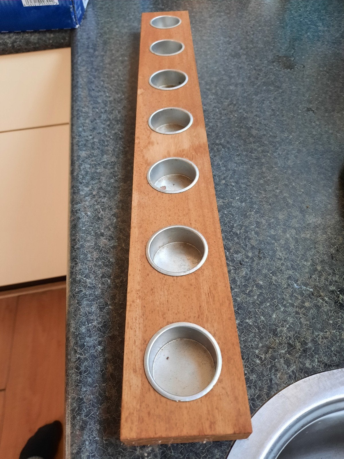 IKEA Houten Waxinelichthouder voor 7 Kaarsjes, Gebruikt, Bruin, Ophalen of Verzenden, Hout