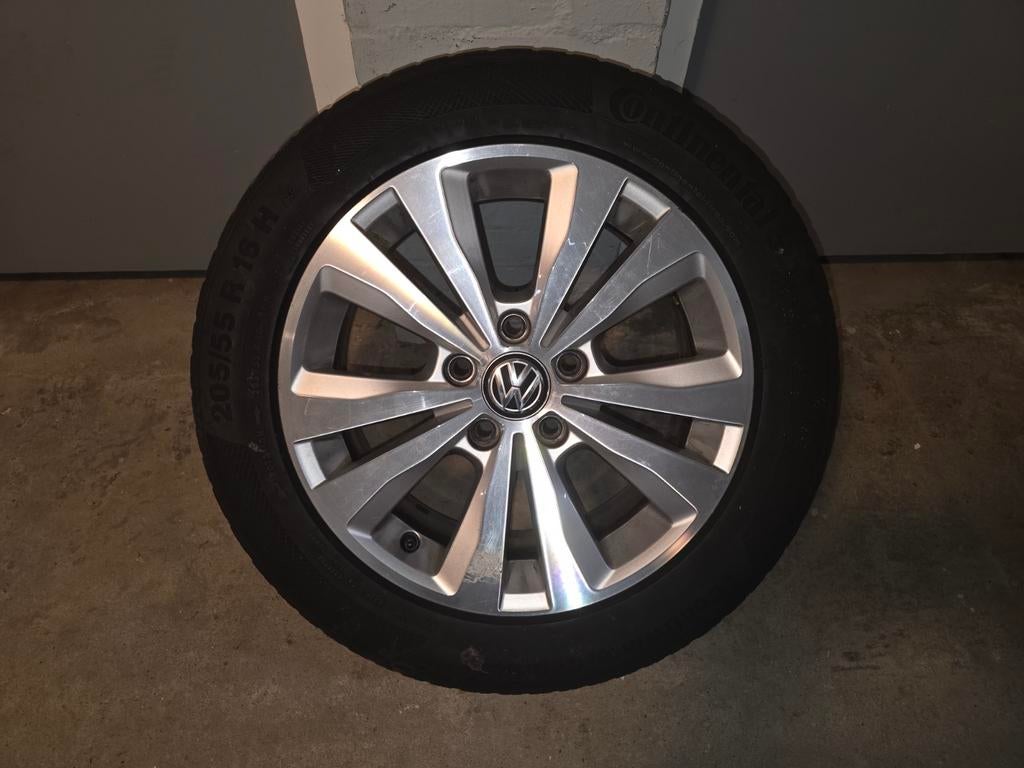 Volkswagen Golf 16 inch Toronto velgen met band, Auto-onderdelen, Banden en Velgen, Gebruikt, 16 inch, Banden en Velgen, Personenwagen
