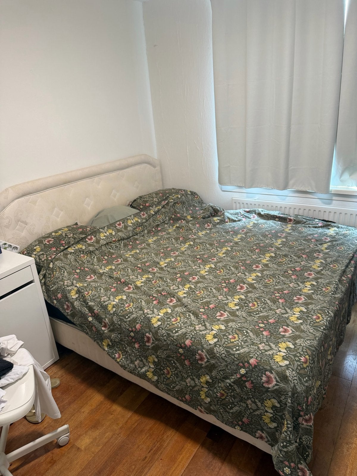 Gratis boxspring 200x200 met hoofdbord - Afhalen Almere, Ophalen, Gebruikt, Tweepersoons, Overige maten
