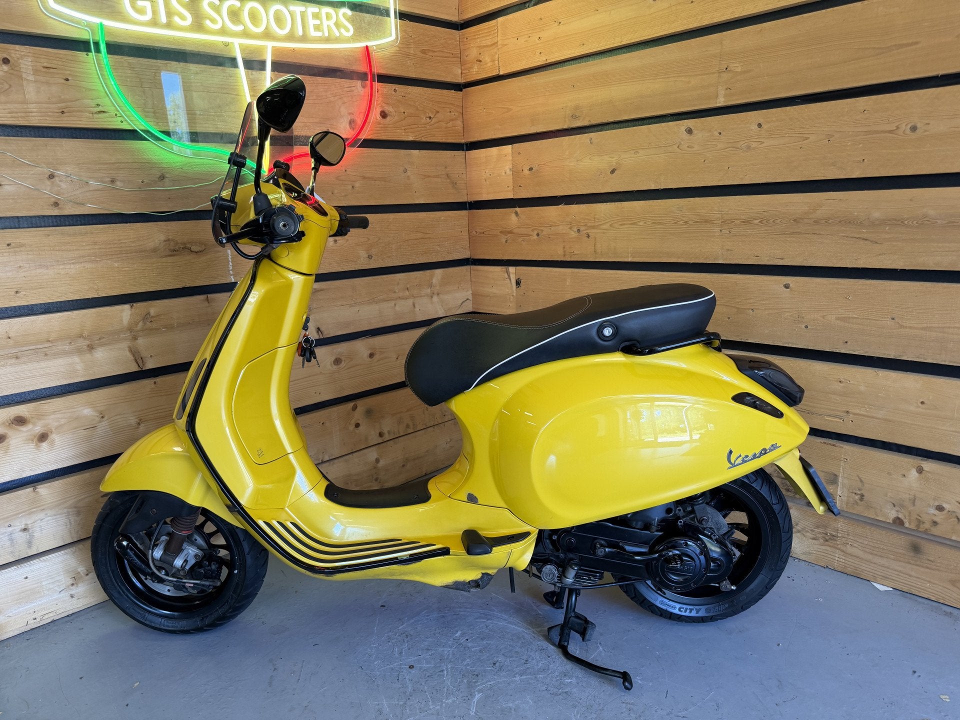 Vespa Bromscooter Sprint 4T Custom (bj 2016), Fietsen en Brommers, Brommers | Vespa, Bruin Scooterservice, Overige modellen, Jos@bruinautoservice.nl