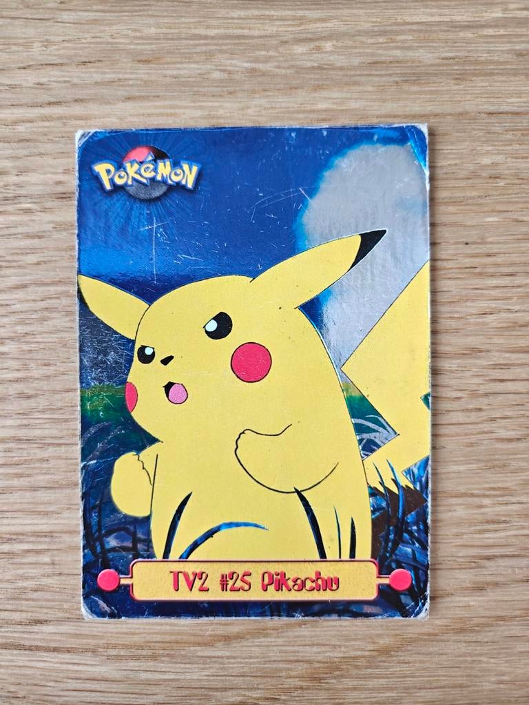 Pikachu TV2 Topps kaart, Ophalen of Verzenden, Gebruikt